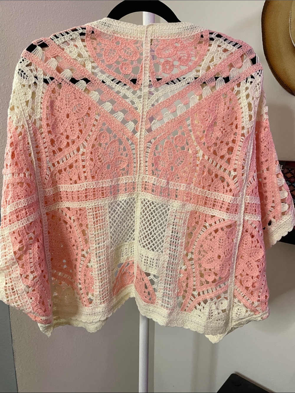 POL Crochet Openfront Cardigan in Pink and Cream - Picture 5 of 5